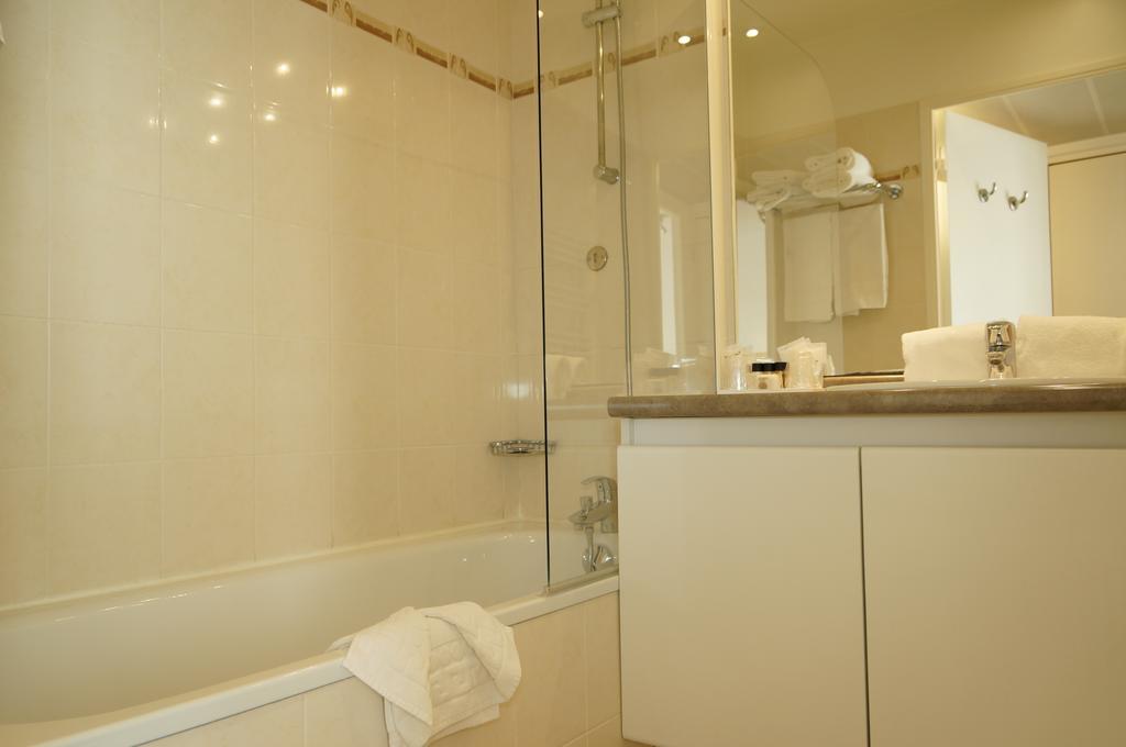 Residhome Colombes Monceau 3*